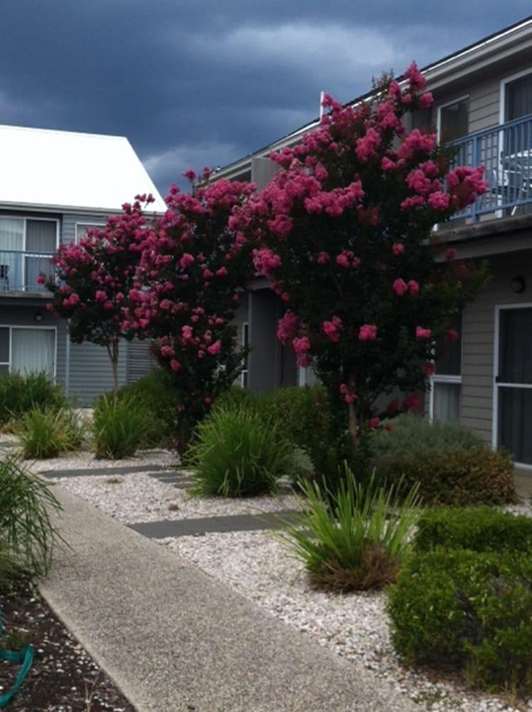 Апарт отель Quest Williamstown North Экстерьер фото
