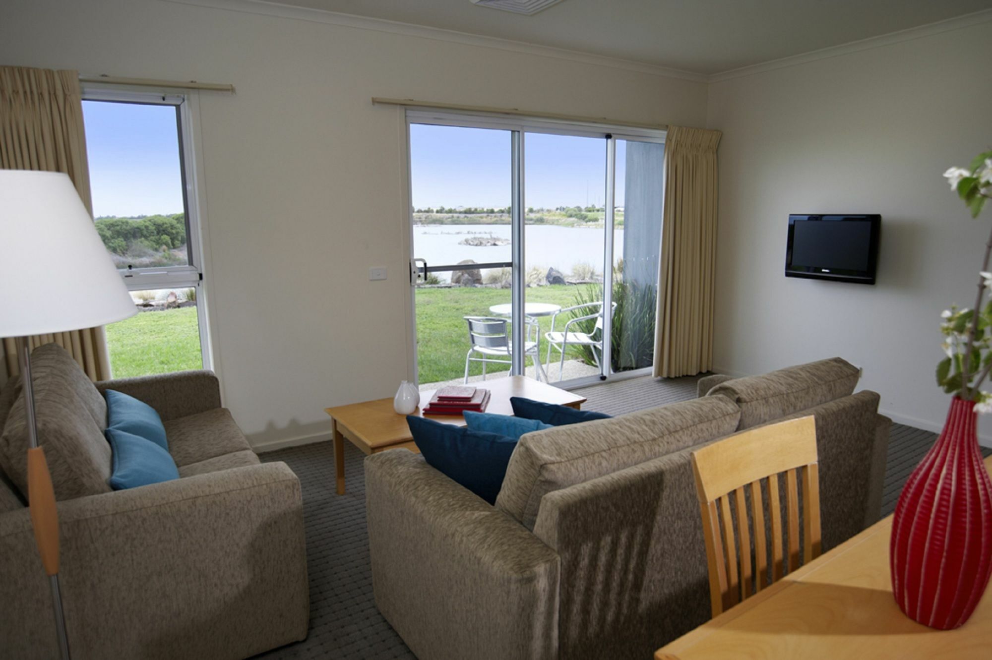 Апарт отель Quest Williamstown North Экстерьер фото